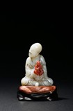 A WHITE FURONG SOAPSTONE FIGURE OF LUOHAN