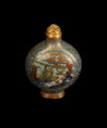 A CLOISONNE ENAMELED SNUFF BOTTLE