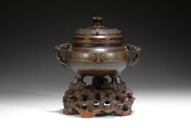 A SILVER AND GOLD INLAID BRONZE CENSER WITH ZITAN STAND