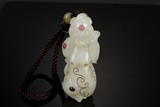 HINDUSTANI WHITE JADE BEAST ORNAMENT INLAID WITH PRECIOUS STONES