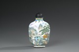 A CLOISONNE ENAMELED SNUFF BOTTLE