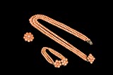 A SET OF CORAL JEWELRY