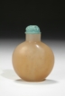 AN AGATE SNUFF BOTTLE