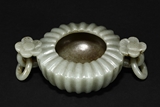 A MUGHAL-STYLE CELADON JADE WASHER