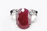 A 14K WHITE GOLD NATURAL RUBY DIAMOND RING