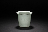 A CELADON INCISED JARDINIERE