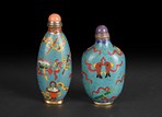 A PAIR OF CLOISONNE ENAMEL SNUFF BOTTLES