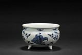 A BLUE AND WHITE TRIPOD CENSER'FU LU SHOU'