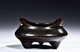 A BRONZE XUANDE CENSER 