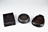A SET OF THREE INKSTONE 