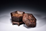 A HEXAGONAL WOOD CARVED COVERED BOX