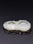 A WHITE JADE DOUBLE GOURD WASHER 