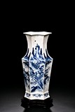 AN OCTAGONAL BLUE AND WHITE 'POEM AND LANDSCAPE' VASE 
