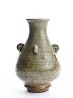 A CELADON LONGQUAN VASE 