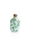 A JADEITE CARVED SNUFF 'PEACH' BOTTLE