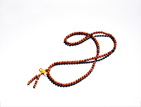 AN AMBER NECKLACE