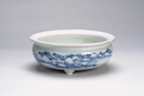 A BLUE AND WHITE 'LANDSCAPE' TRIPOD CENSER