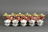 A SET OF FAMILLE ROSE PORCELAIN TEACUPS