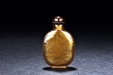 A GLASS SNUFF BOTTLE