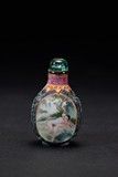 A PORCELAIN 'EROTIC SCENE' SNUFF BOTTLE