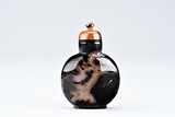 A SHADOW AGATE SNUFF BOTTLE