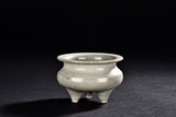 A LONGQUAN CELADON TRIPOD CENSER