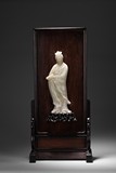 A ROSEWOOD 'GUANYIN' WHITE JADE TABLE SCREEN