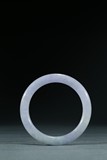 A LAVENDER JADEITE BANGLE