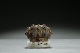 A SILVER FILIGREE JADE GEMS INLAID HAT