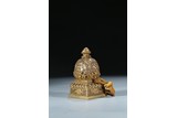 A SINO-TIBETAN GILT BRONZE SQUARE SEAL