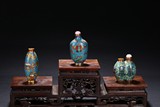 A GROUP OF THREE CLOISONNE ENAMEL SNUFF BOTTLES