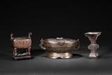 A SET OF THREE CHINESE BRONZE ARCHAISTIC VESSELS