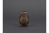 A BRONZE 'ARCHAISTIC' SNUFF BOTTLE