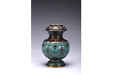 A CLOISONNE ENAMEL 'TAOTIE' FLOWER RECEPTACLE VASE
