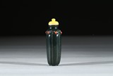 A BLACK JADE 'MELON' SNUFF BOTTLE