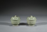 A PAIR OF LONGQUAN CELADON CUPS WITH COVER 