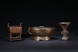 A SET OF THREE CHINESE BRONZE ARCHAISTIC VESSELS