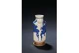 A BLUE AND WHITE 'KUI DRAGON' VASE