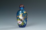 A MULTI-COLOR ENAMELED OVERLAY BLUE GLASS SNUFF BOTTLE