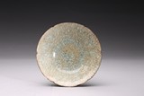 A CELADON GLAZE CRACKLE PATTERN BOWL