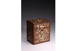A HUANGHUALI & ROSEWOOD MOTHER-OF-PEARL INLAID BOX