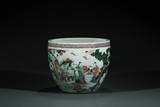 A CHINESE WUCAI 'LADY FIGURES' JARDINIERE 