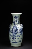 A LARGE CHINESE BLUE AND WHITE 'FIGURES' VASE