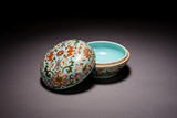 A CHINESE FAMILLE ROSE TURQUOISE GREEN GROUND BOX