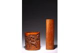A SET OF TWO BAMBOO BRUSHPOT AND WRIST REST