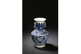 A BLUE AND WHITE VASE 
