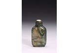 A CHINESE MOSS AGATE CARVED SNUFF BOTTLE