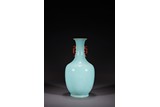 A CHINESE TURQUOISE GLAZED VASE