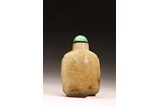 A CHINESE JADE CARVED SNUFF BOTTLE