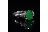 TYPE A CHINESE TRANSLUCENT BRIGHT GREEN JADEITE RING